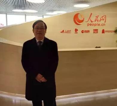 周翔先生参加牛融路演活动，并接受人民网采访